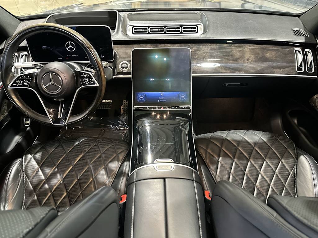 Thumbnail: 2024 Mercedes-Benz S-Class - 10