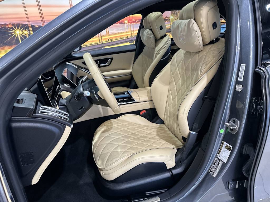 Thumbnail: 2023 Mercedes-Benz S-Class - 12