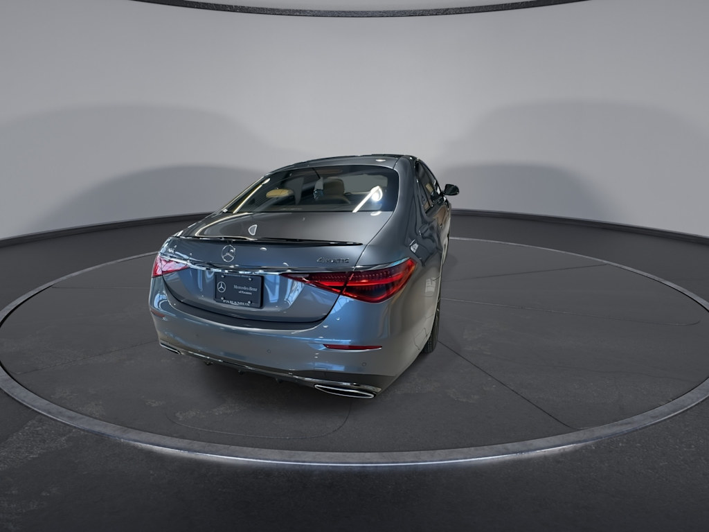 Thumbnail: 2023 Mercedes-Benz S-Class - 22