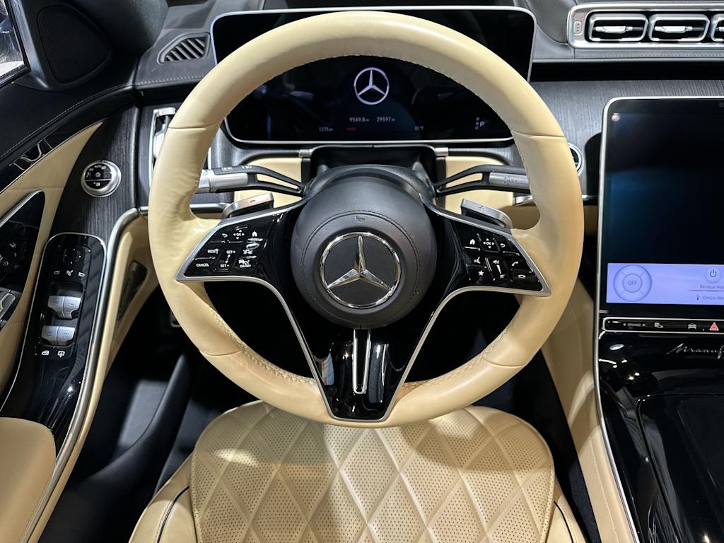 Thumbnail: 2023 Mercedes-Benz S-Class - 10