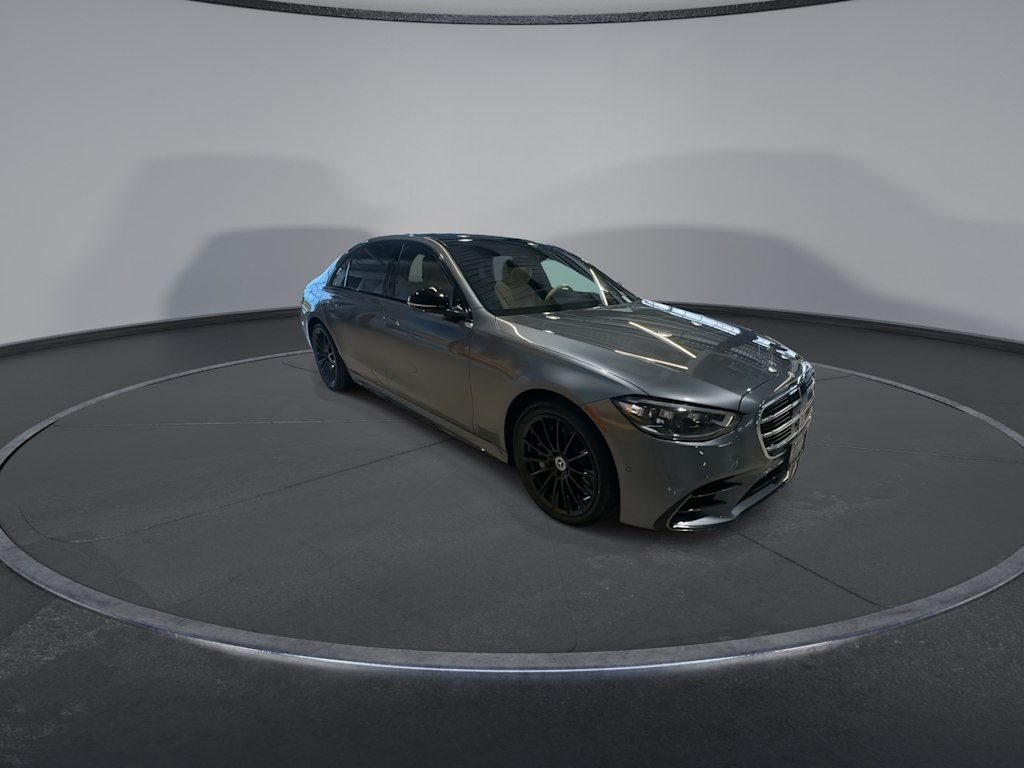 Thumbnail: 2023 Mercedes-Benz S-Class - 7