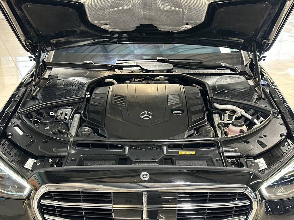 Thumbnail: 2024 Mercedes-Benz S-Class - 9