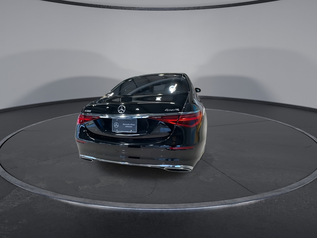 Thumbnail: 2024 Mercedes-Benz S-Class - 27