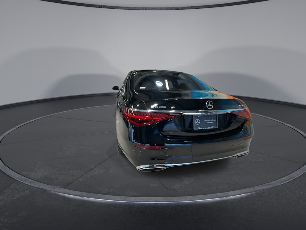 Thumbnail: 2024 Mercedes-Benz S-Class - 26