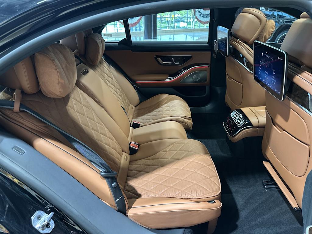 Thumbnail: 2024 Mercedes-Benz S-Class - 32