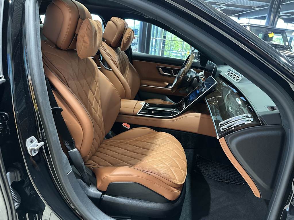 Thumbnail: 2024 Mercedes-Benz S-Class - 33