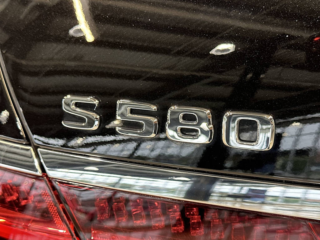 Thumbnail: 2024 Mercedes-Benz S-Class - 30
