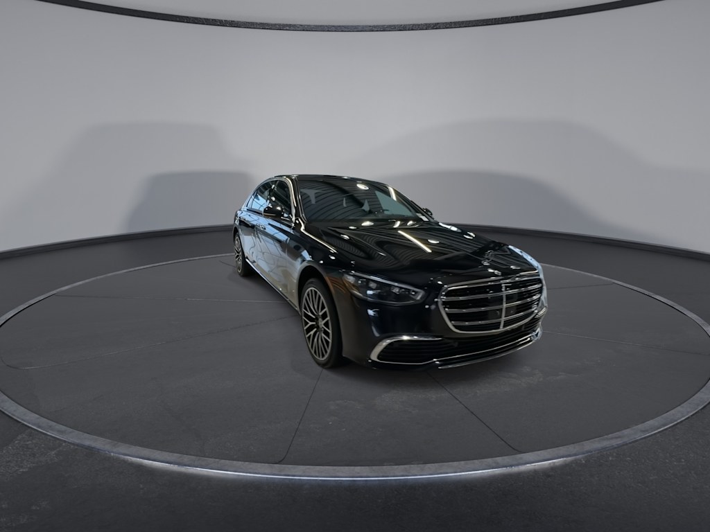 Thumbnail: 2024 Mercedes-Benz S-Class - 7