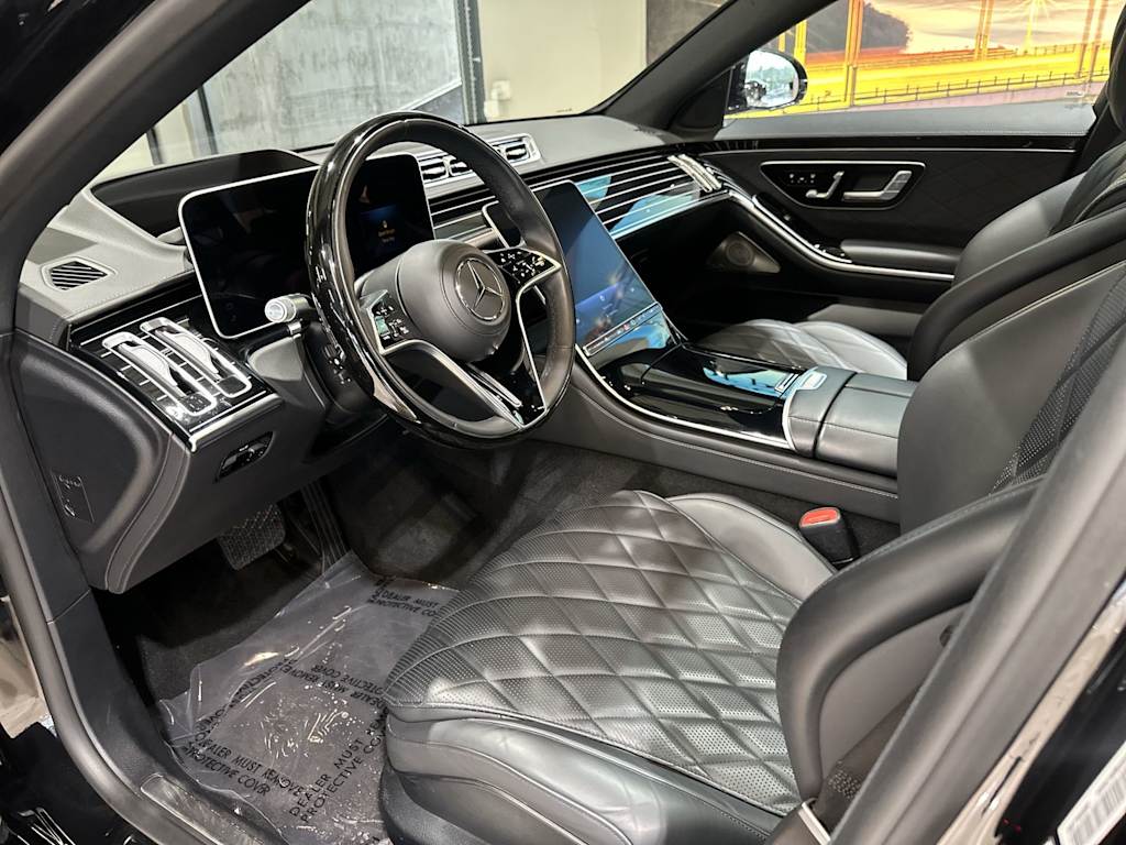 Thumbnail: 2024 Mercedes-Benz S-Class - 11