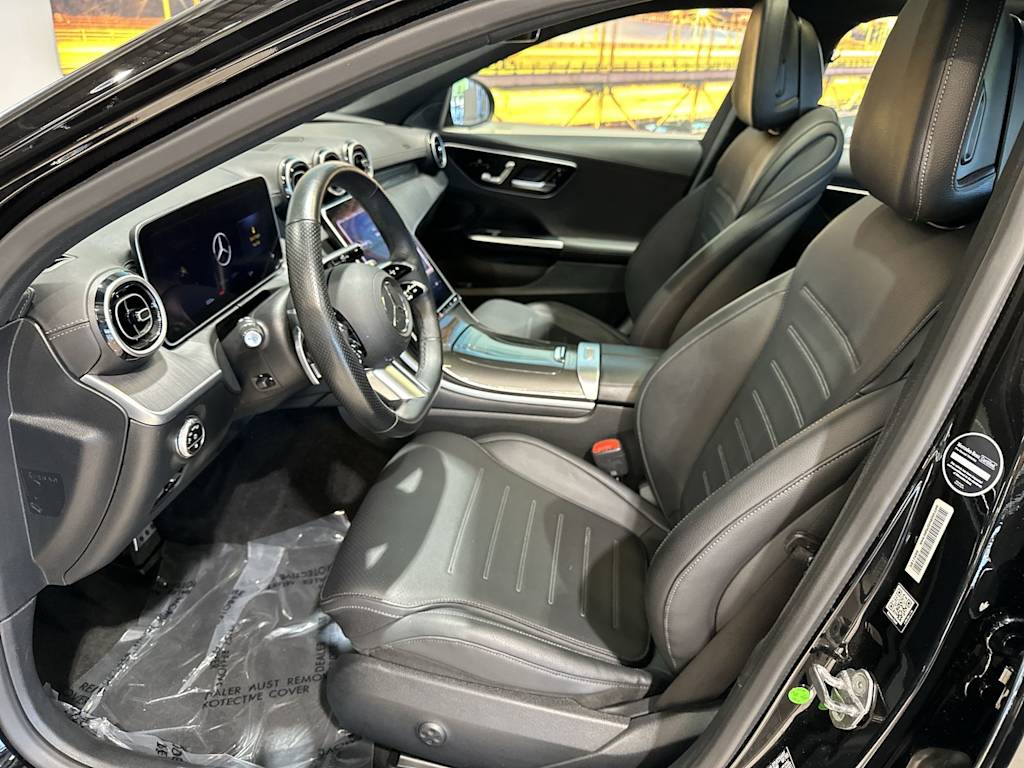 Thumbnail: 2023 Mercedes-Benz C-Class - 12