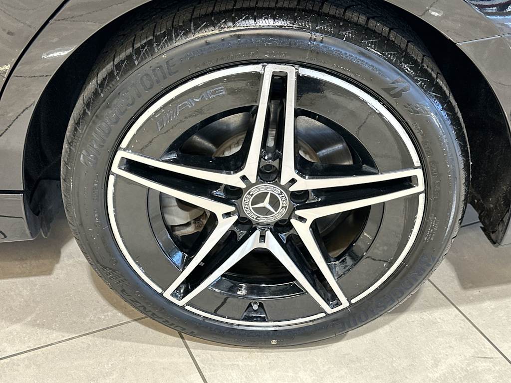 Thumbnail: 2023 Mercedes-Benz C-Class - 8