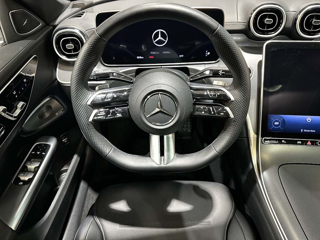 Thumbnail: 2024 Mercedes-Benz C-Class - 10