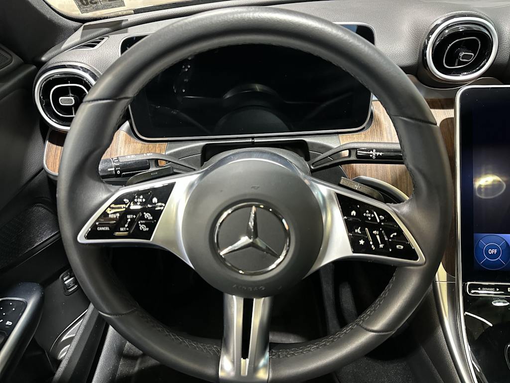 Thumbnail: 2025 Mercedes-Benz C-Class - 10