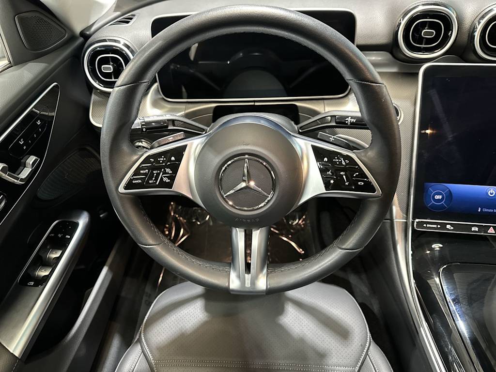Thumbnail: 2025 Mercedes-Benz C-Class - 10