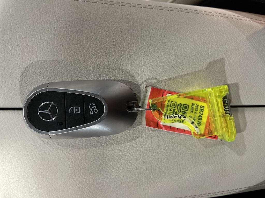 Thumbnail: 2025 Mercedes-Benz C-Class - 17