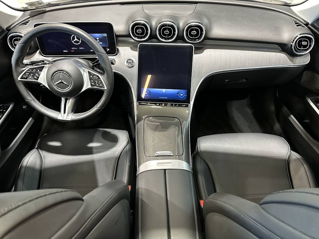 Thumbnail: 2023 Mercedes-Benz C-Class - 2