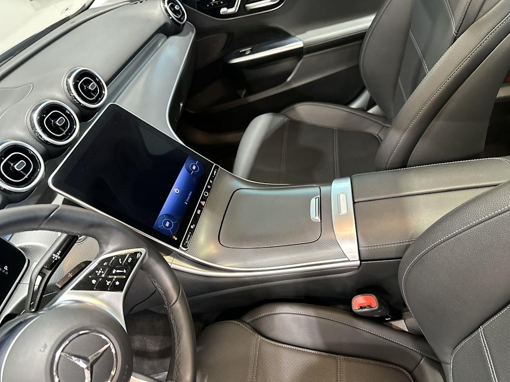 Thumbnail: 2024 Mercedes-Benz C-Class - 32