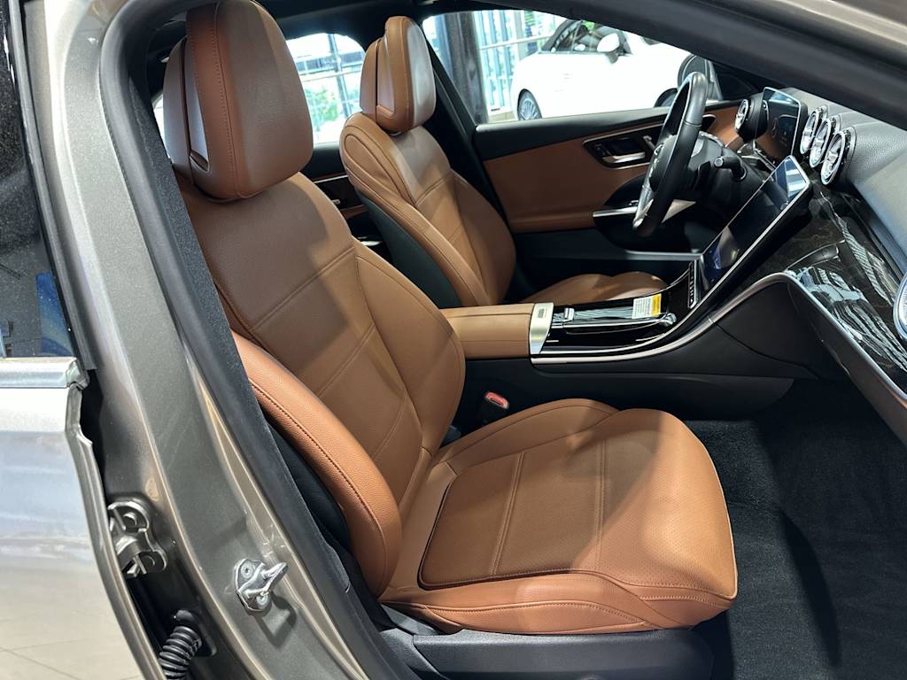Thumbnail: 2023 Mercedes-Benz C-Class - 12