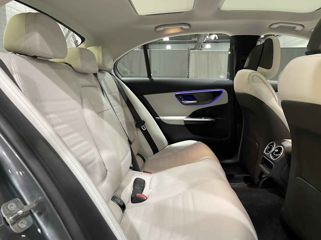 Thumbnail: 2025 Mercedes-Benz C-Class - 31