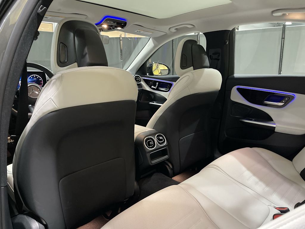 Thumbnail: 2025 Mercedes-Benz C-Class - 13