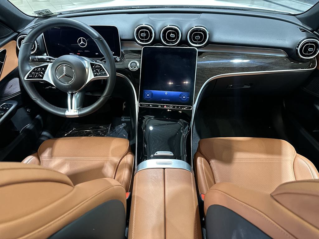 Thumbnail: 2023 Mercedes-Benz C-Class - 10
