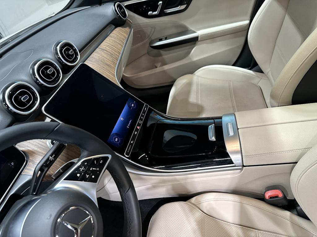 Thumbnail: 2024 Mercedes-Benz C-Class - 15
