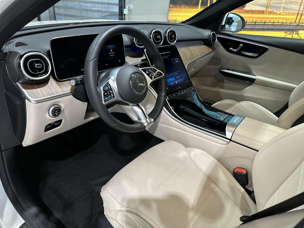 Thumbnail: 2024 Mercedes-Benz C-Class - 2