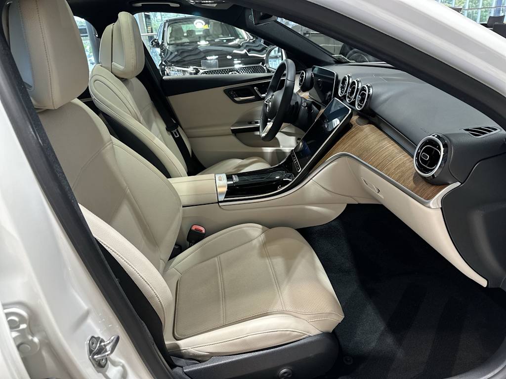 Thumbnail: 2024 Mercedes-Benz C-Class - 12
