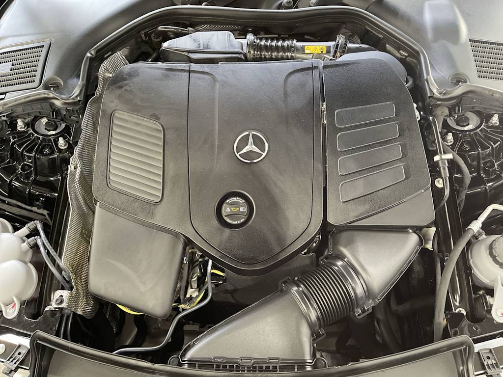 Thumbnail: 2025 Mercedes-Benz C-Class - 9