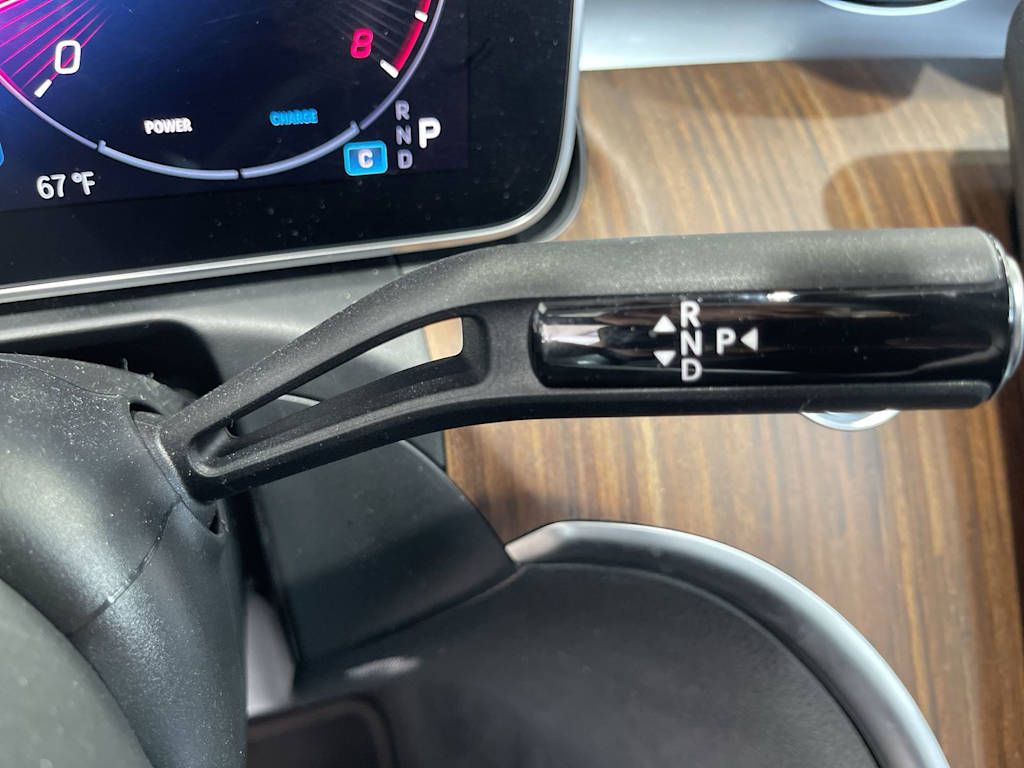 Thumbnail: 2025 Mercedes-Benz C-Class - 32