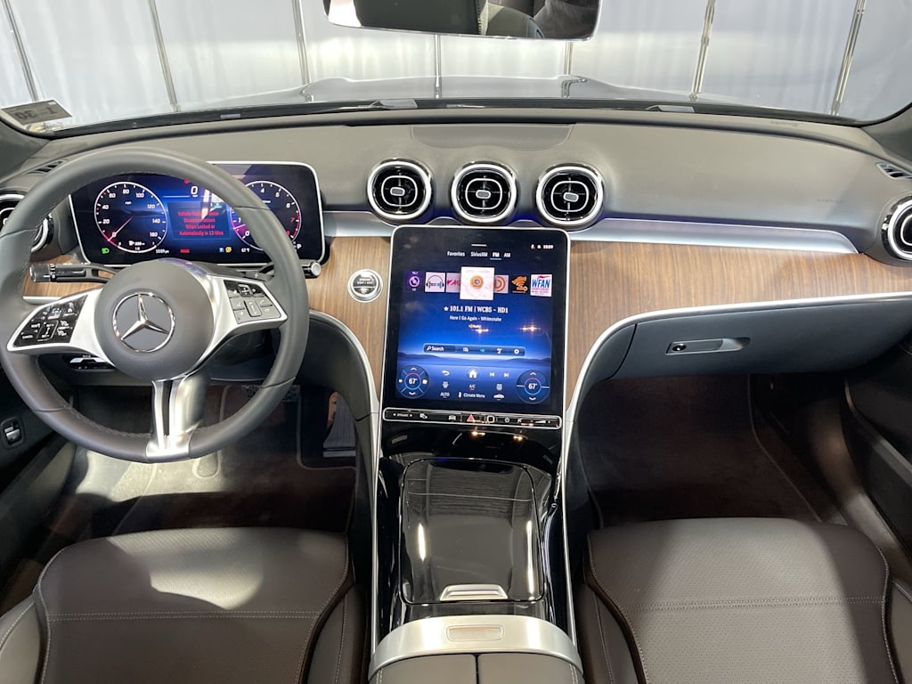 Thumbnail: 2025 Mercedes-Benz C-Class - 2