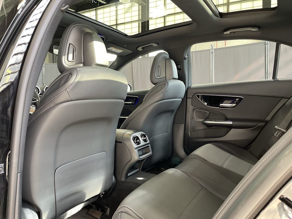 Thumbnail: 2025 Mercedes-Benz C-Class - 13