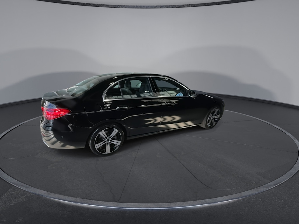 Thumbnail: 2025 Mercedes-Benz C-Class - 25