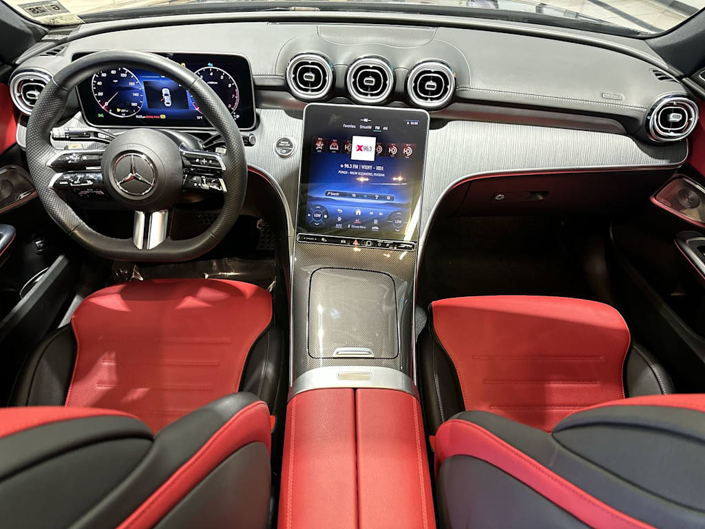 Thumbnail: 2023 Mercedes-Benz C-Class - 2