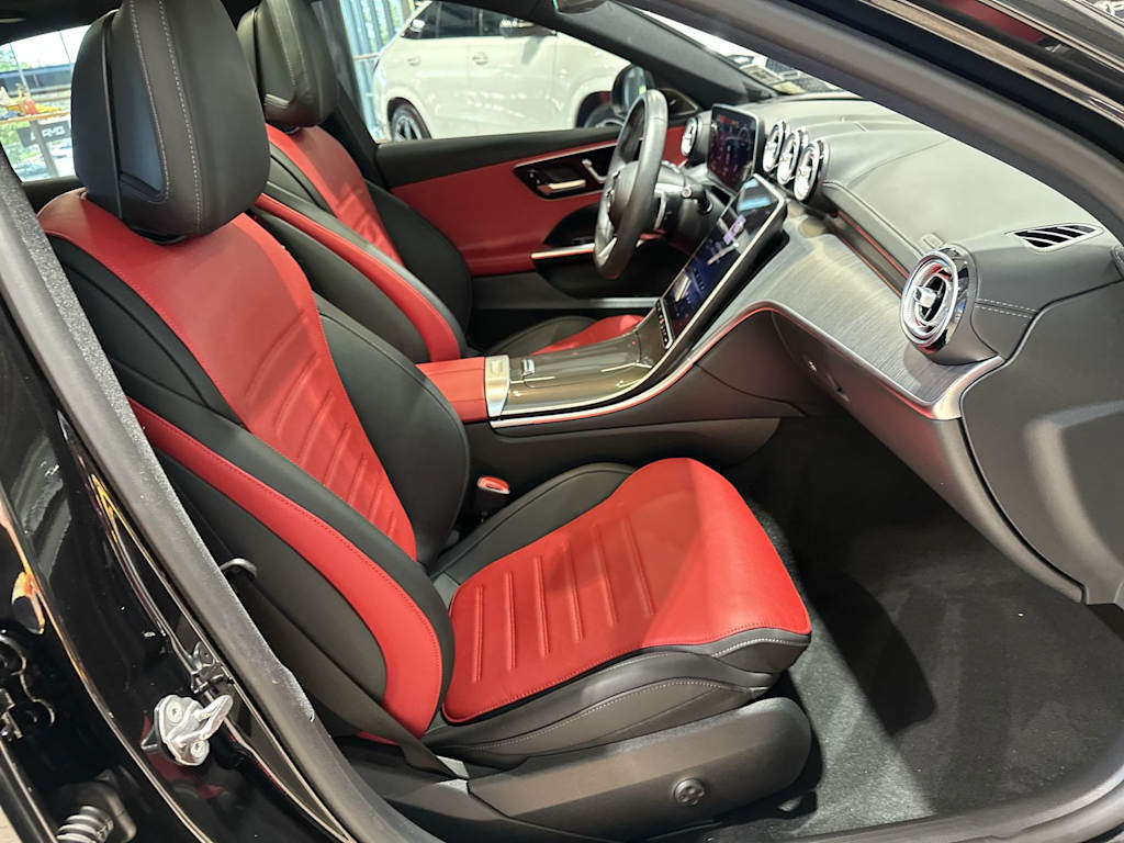 Thumbnail: 2023 Mercedes-Benz C-Class - 32