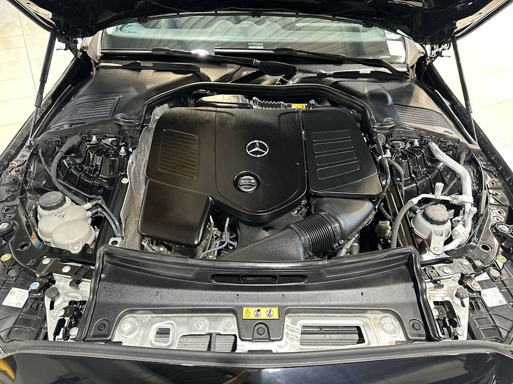 Thumbnail: 2024 Mercedes-Benz C-Class - 9