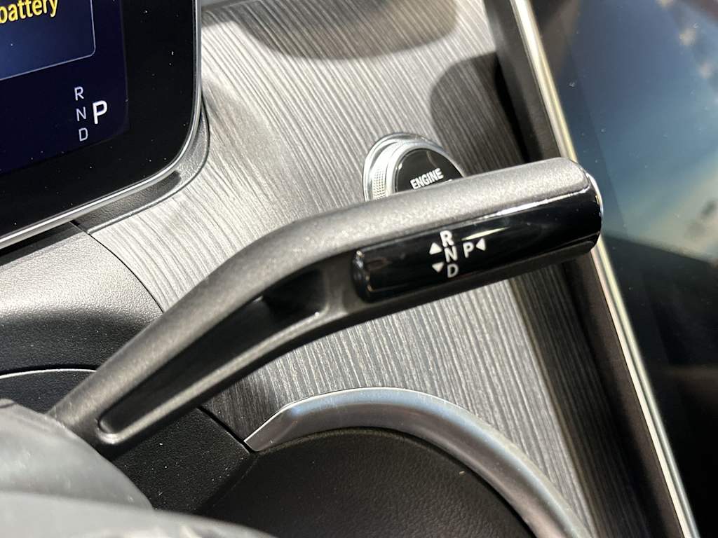 Thumbnail: 2024 Mercedes-Benz C-Class - 33