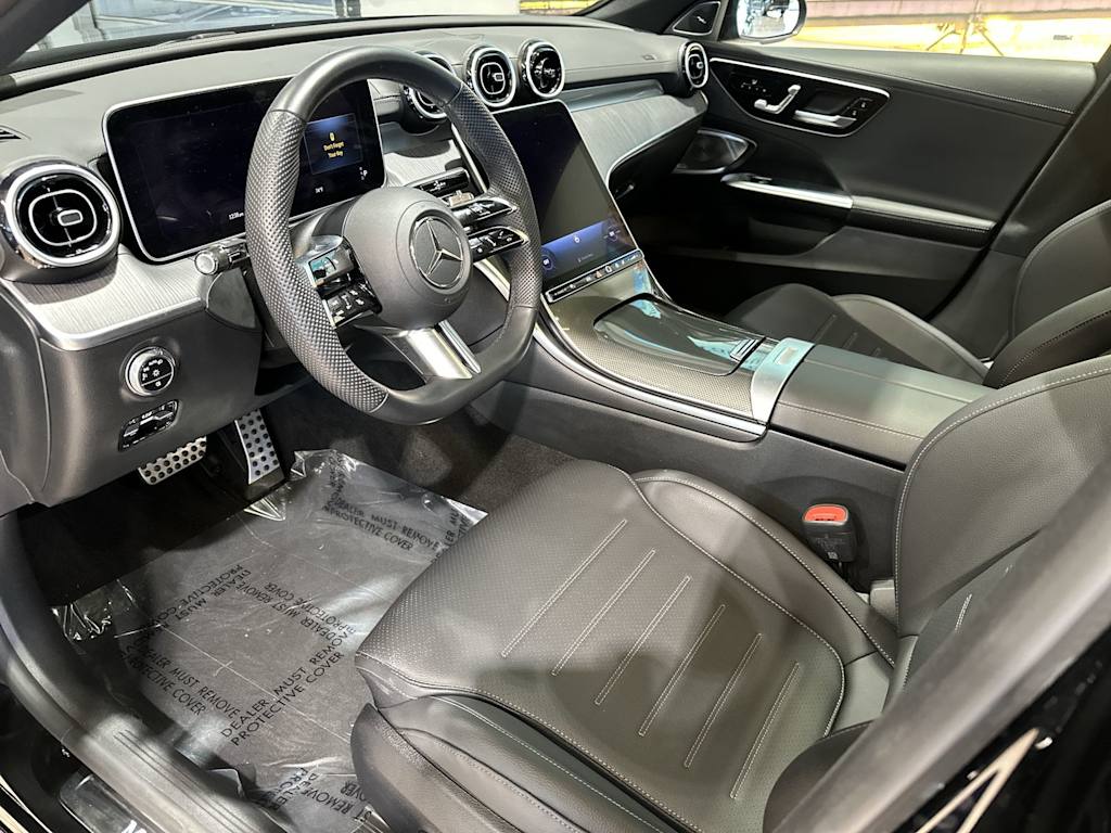 Thumbnail: 2023 Mercedes-Benz C-Class - 10