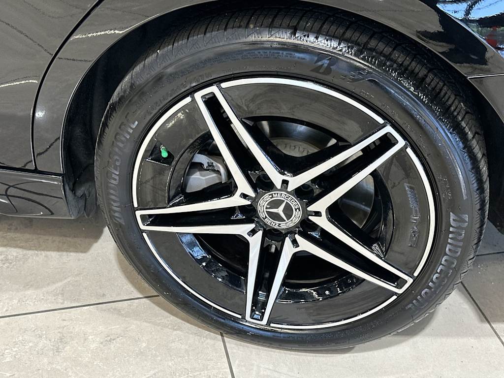 Thumbnail: 2023 Mercedes-Benz C-Class - 7