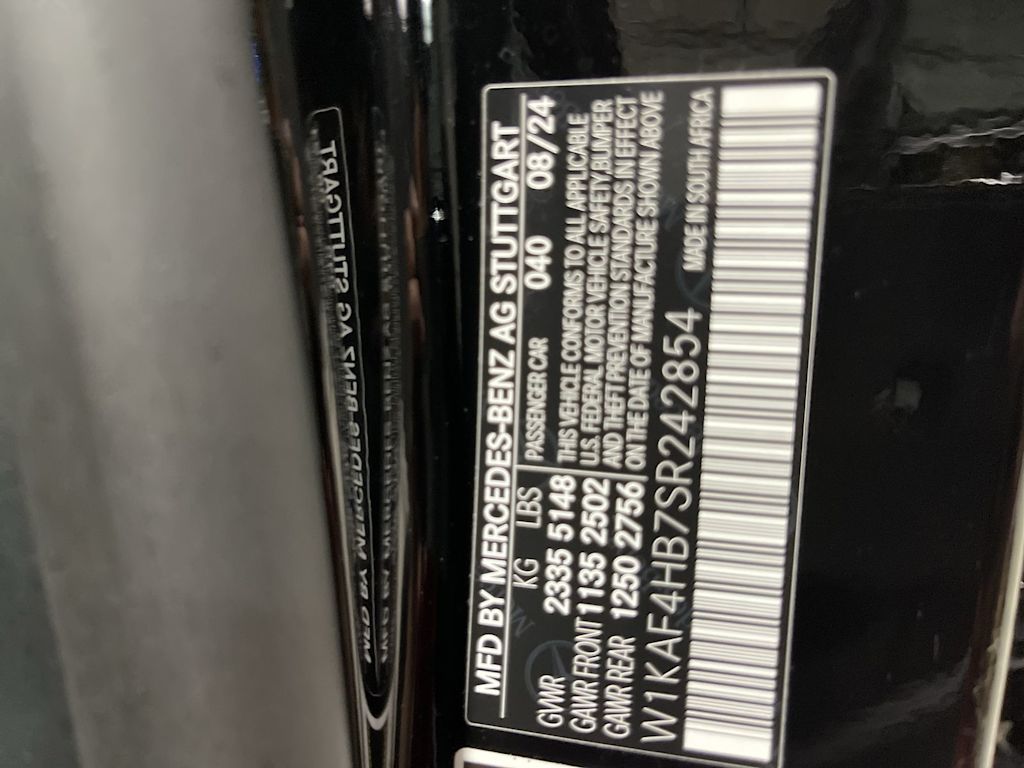 Thumbnail: 2025 Mercedes-Benz C-Class - 17