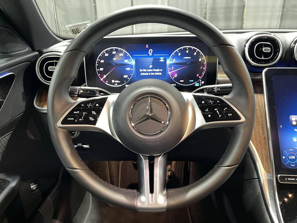 Thumbnail: 2025 Mercedes-Benz C-Class - 10