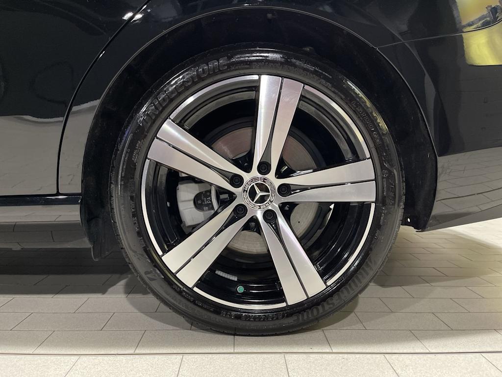 Thumbnail: 2025 Mercedes-Benz C-Class - 8