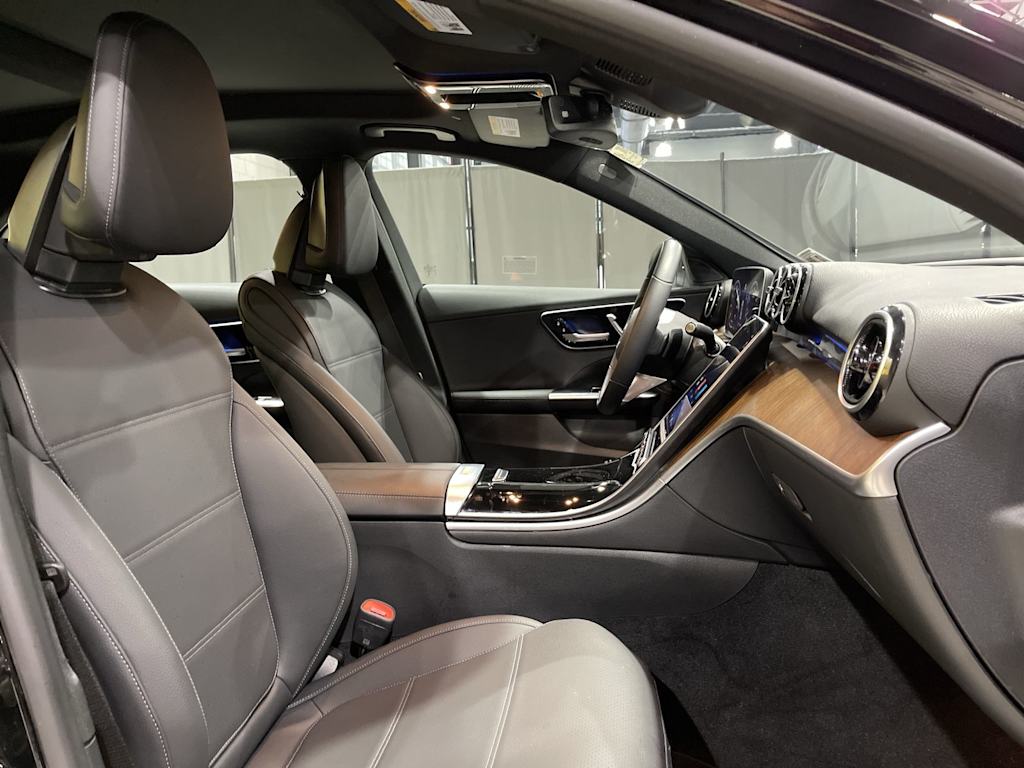 Thumbnail: 2025 Mercedes-Benz C-Class - 31