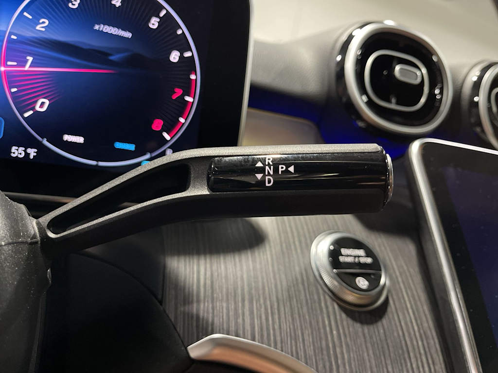 Thumbnail: 2025 Mercedes-Benz C-Class - 33