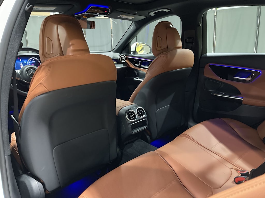 Thumbnail: 2025 Mercedes-Benz C-Class - 12