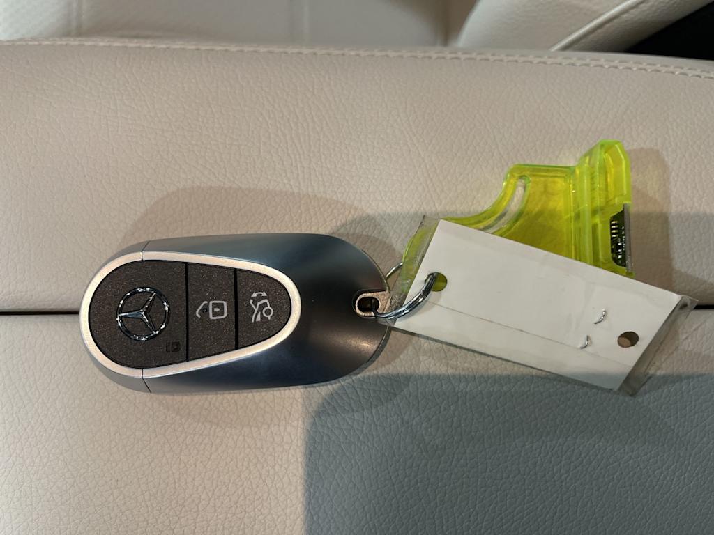 Thumbnail: 2025 Mercedes-Benz C-Class - 17