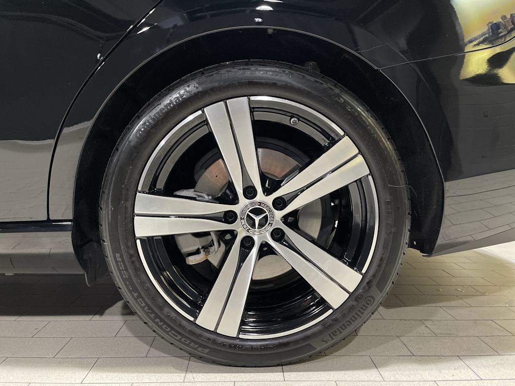 Thumbnail: 2025 Mercedes-Benz C-Class - 8