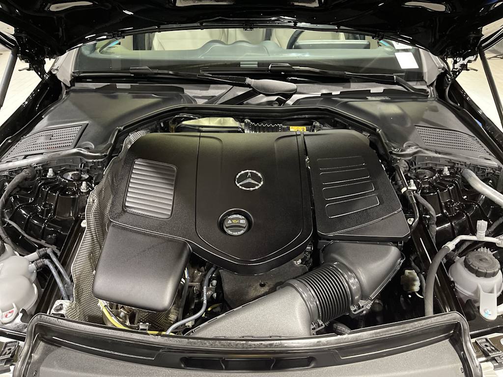 Thumbnail: 2025 Mercedes-Benz C-Class - 9