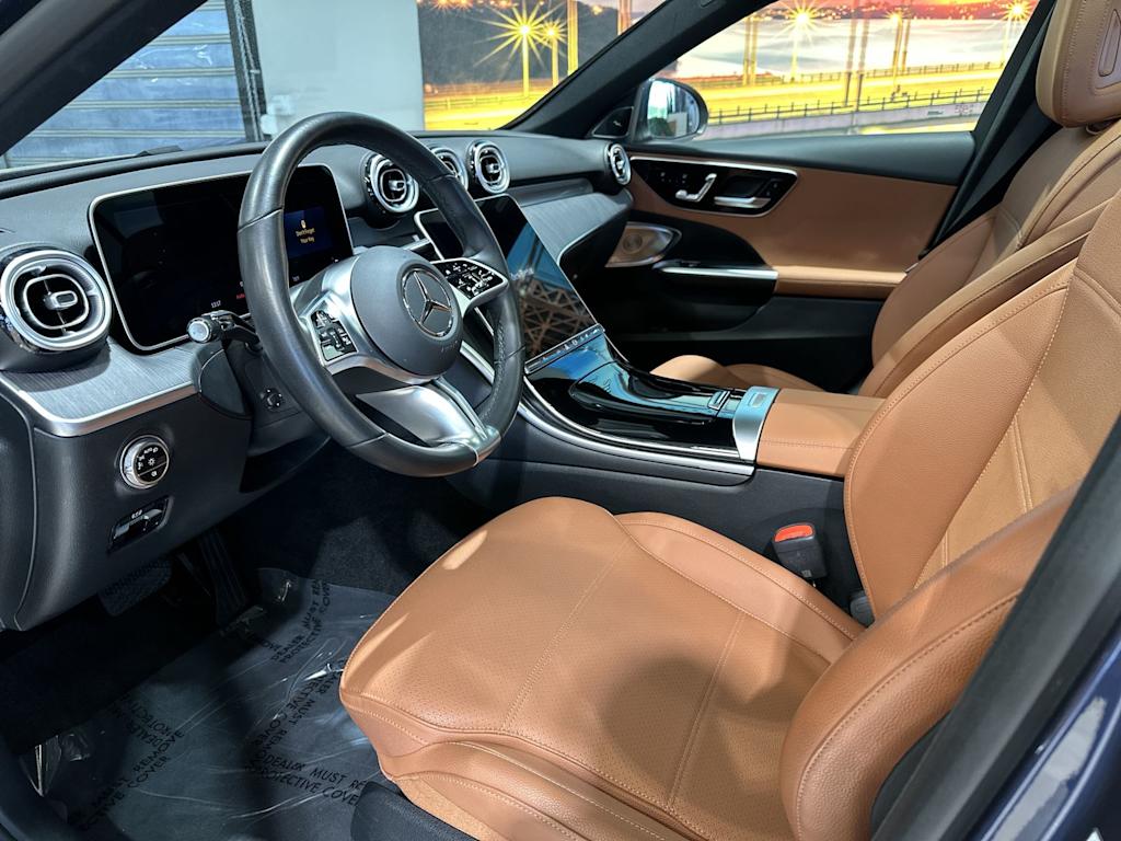 Thumbnail: 2025 Mercedes-Benz C-Class - 11