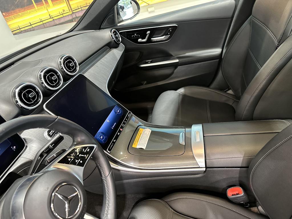 Thumbnail: 2023 Mercedes-Benz C-Class - 32